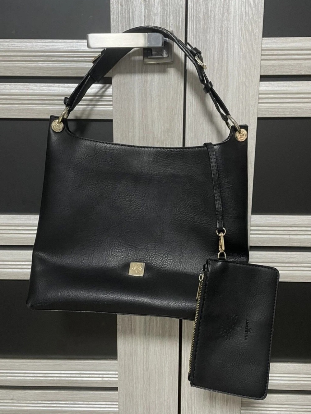 Mulberry Black Leather Shoulder Bag with Detachable Wallet